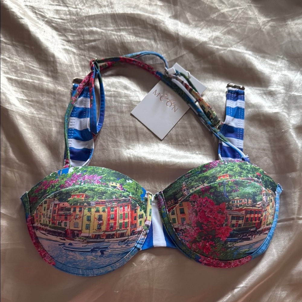 NWT italian bikini top